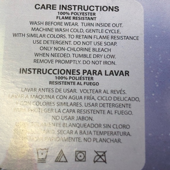 Disney's Frozen Blanket Sleeper Size 12M-5T - Picture 4 of 12